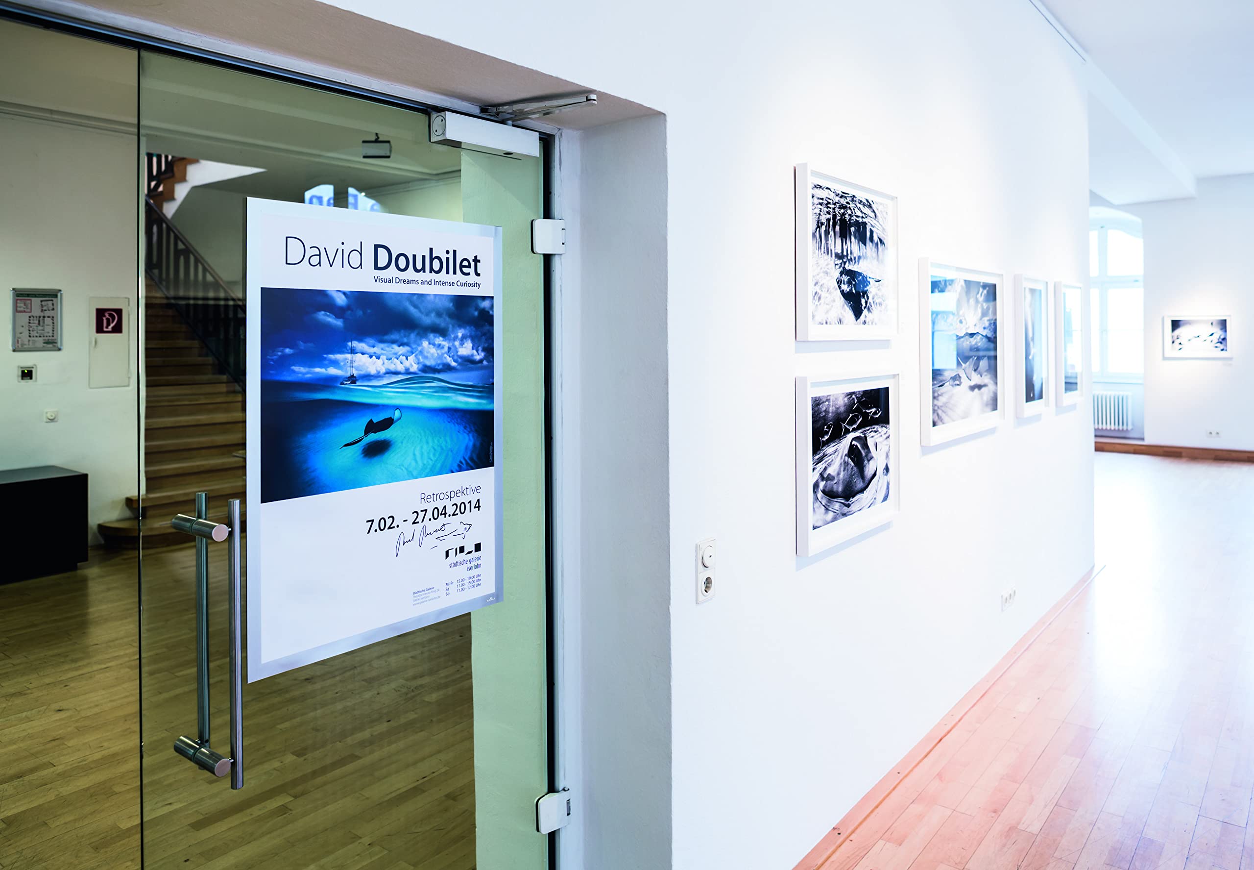 durable-duraframe-poster-inforahmen-a1-selbstklebend-silber image 4